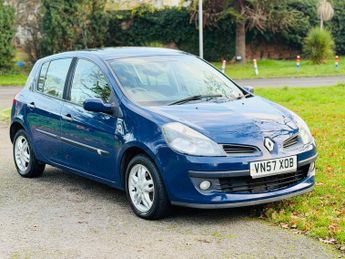 Renault Clio 1.6 VVT Dynamique 5dr