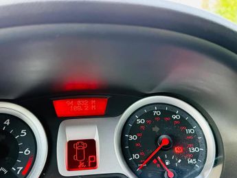 Renault Clio 1.6 VVT Dynamique 5dr