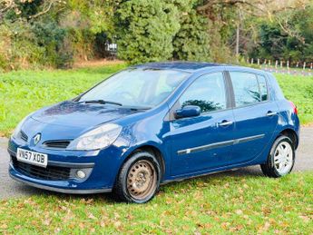 Renault Clio 1.6 VVT Dynamique 5dr