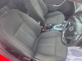 Vauxhall Astra 1.6 16v SRi Auto Euro 5 5dr