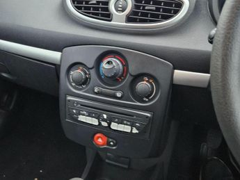 Renault Clio 1.2 I-Music Euro 5 3dr