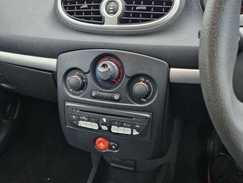 Renault Clio 1.2 I-Music Euro 5 3dr