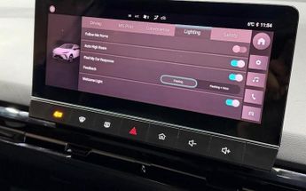 MG MG4 51kWh SE Auto 5dr