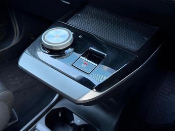 MG MG4 51kWh SE Auto 5dr