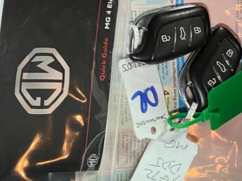 MG MG4 51kWh SE Auto 5dr