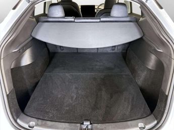 Tesla Model Y SUV 5dr Electric Auto RWD (346 ps)