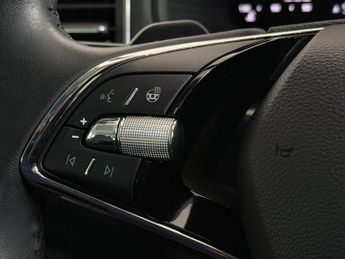 Skoda Karoq 1.5 TSI ACT SE L DSG Euro 6 (s/s) 5dr