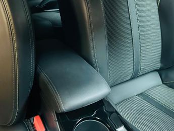 Peugeot E-2008 50kWh GT Auto 5dr (7kW Charger)