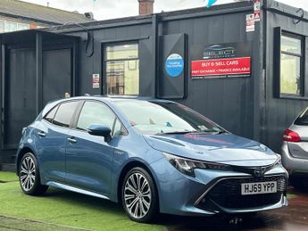 Toyota Corolla 1.8 VVT-h Design CVT Euro 6 (s/s) 5dr