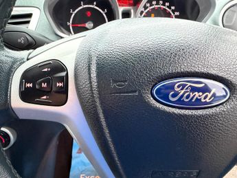 Ford Fiesta 1.4 Titanium Hatchback 5dr Petrol Automatic (154 g/km, 94 bhp)