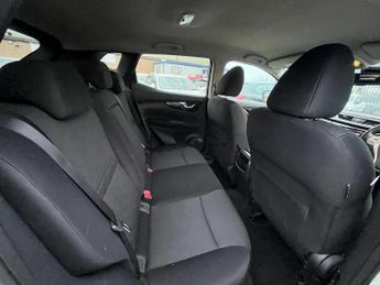 Nissan Qashqai 1.2 DIG-T n-tec XTRON 2WD Euro 6 (s/s) 5dr