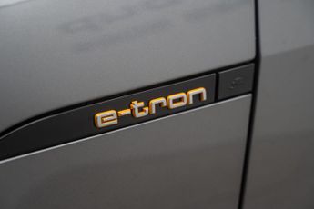 Audi e-tron 50 Technik Auto quattro 5dr 71.2kWh