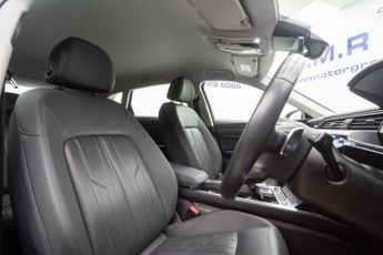 Audi e-tron 50 Technik Auto quattro 5dr 71.2kWh
