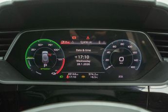 Audi e-tron 50 Technik Auto quattro 5dr 71.2kWh