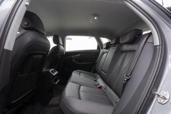 Audi e-tron 50 Technik Auto quattro 5dr 71.2kWh