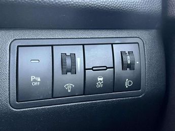 Hyundai ix20 1.6 Active Auto Euro 5 5dr