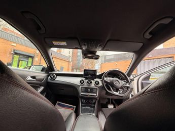 Mercedes-Benz GLA 2.1 GLA220d AMG Line (Premium) 7G-DCT 4MATIC Euro 6 (s/s) 5dr