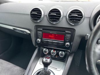 Audi TT 2.0 TFSI Black Edition S Tronic quattro Euro 5 (s/s) 3dr