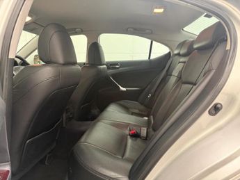 Lexus IS 2.5 250 SE-L 4dr