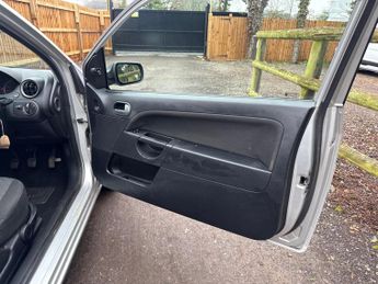 Ford Fiesta 1.4 Zetec Climate 3dr