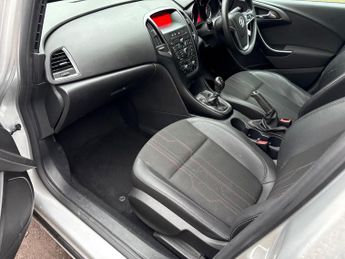 Vauxhall Astra 1.4 16v Active Euro 5 5dr