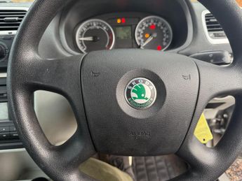 Skoda Roomster 1.9 TDI Pure Drive 2 5dr