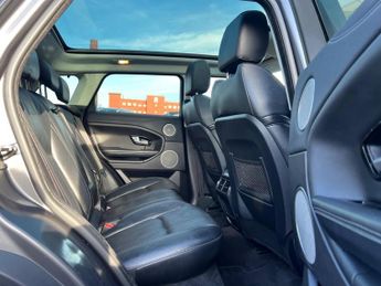 Land Rover Range Rover Evoque 2.0 TD4 SE Tech Auto 4WD Euro 6 (s/s) 5dr