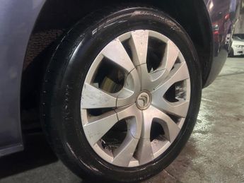 Citroen Grand C4 Picasso 1.6 HDi Exclusive EGS6 Euro 5 5dr