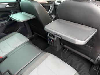 Volkswagen Tiguan 1.5 TSI EVO R-Line Tech DSG Euro 6 (s/s) 5dr