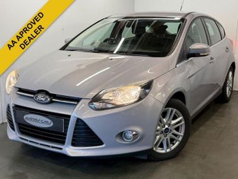 Ford Focus 1.6 TDCi Titanium Hatchback 5dr Diesel Manual Euro 5 (s/s) (115 