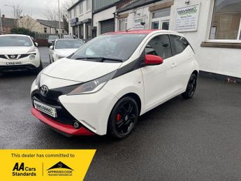 Toyota AYGO 1.0 VVT-i x-play Hatchback 5dr Petrol Manual Euro 5 Euro 5 (68 p