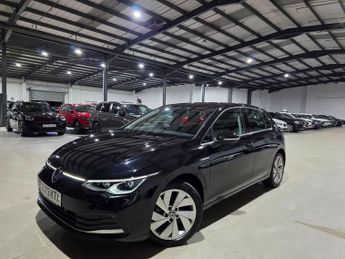 Volkswagen Golf 1.5 eTSI MHEV Style DSG Euro 6 (s/s) 5dr