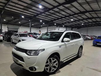 Mitsubishi Outlander 2.0h 12kWh GX5h CVT 4WD Euro 5 (s/s) 5dr