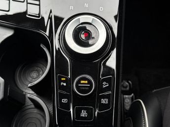 Kia Sportage 1.6 T-GDi 13.8kWh GT-Line Auto AWD Euro 6 (s/s) 5dr