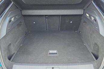 Peugeot E-3008 73kWh GT Auto 5dr