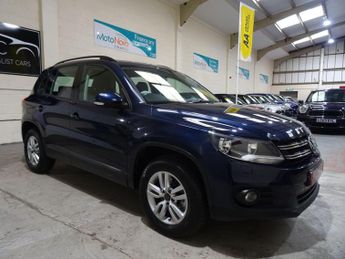 Volkswagen Tiguan 2.0 TSI SE SUV 5dr Petrol DSG 4WD Euro 5 (180 ps)