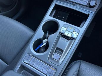 Hyundai Kona 64kWh Ultimate 5dr Automatic