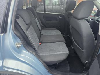 Ford Fusion 1.6 Titanium 5dr