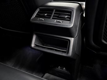 Audi e-tron 50 Black Edition SUV 5dr Electric Auto quattro 71.2kWh (11kW Cha