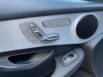 Mercedes-Benz GLC 2.1 GLC250d AMG Line (Premium) Coupe G-Tronic 4MATIC Euro 6 (s/s