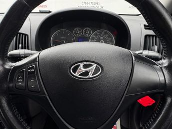 Hyundai i30 1.6 CRDi Comfort Auto Euro 4 5dr