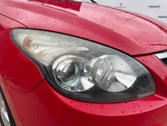 Hyundai i30 1.6 CRDi Comfort Auto Euro 4 5dr