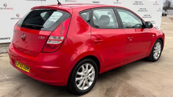 Hyundai i30 1.6 CRDi Comfort Auto Euro 4 5dr