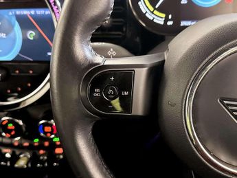 MINI Electric Hatch Cooper SE 32.6kWh Level 2 Hatchback 3dr Electric Auto (184 ps)