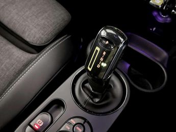 MINI Electric Hatch Cooper SE 32.6kWh Level 2 Hatchback 3dr Electric Auto (184 ps)