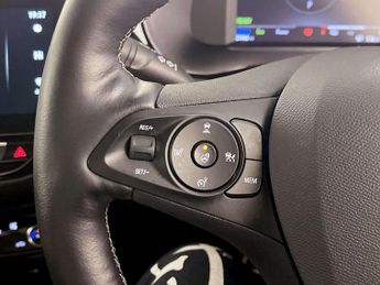 Vauxhall Corsa Electric 50kWh Ultimate Hatchback 5dr Electric Auto (136 ps)