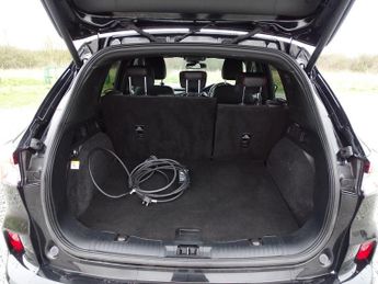 Ford Kuga 2.5 Duratec 14.4kWh ST-Line X Edition CVT Euro 6 (s/s) 5dr