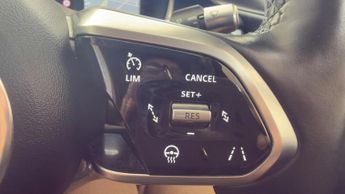 Jaguar I-PACE 400 90kWh SE SUV 5dr Electric Auto 4WD (400 ps)