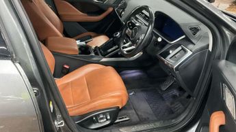 Jaguar I-PACE 400 90kWh SE Auto 4WD 5dr
