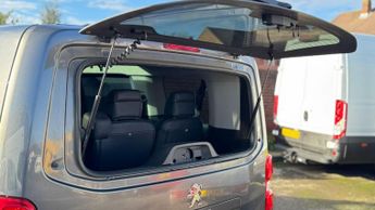 Peugeot Traveller 2.0 BlueHDi Allure Standard MPV EAT8 MWB Euro 6 (s/s) 5dr